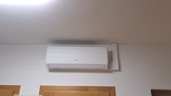 Klimaanlage mit 2 Innengeräten